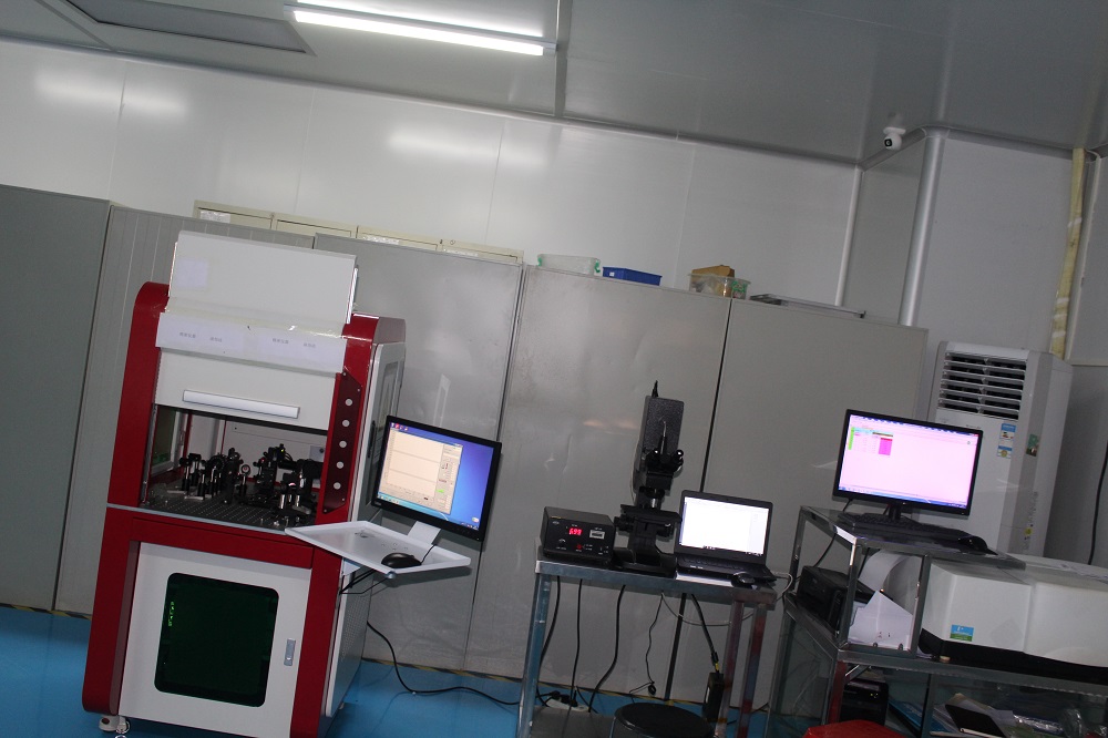 深圳市鼎鑫盛科技——光学镜片加工设备